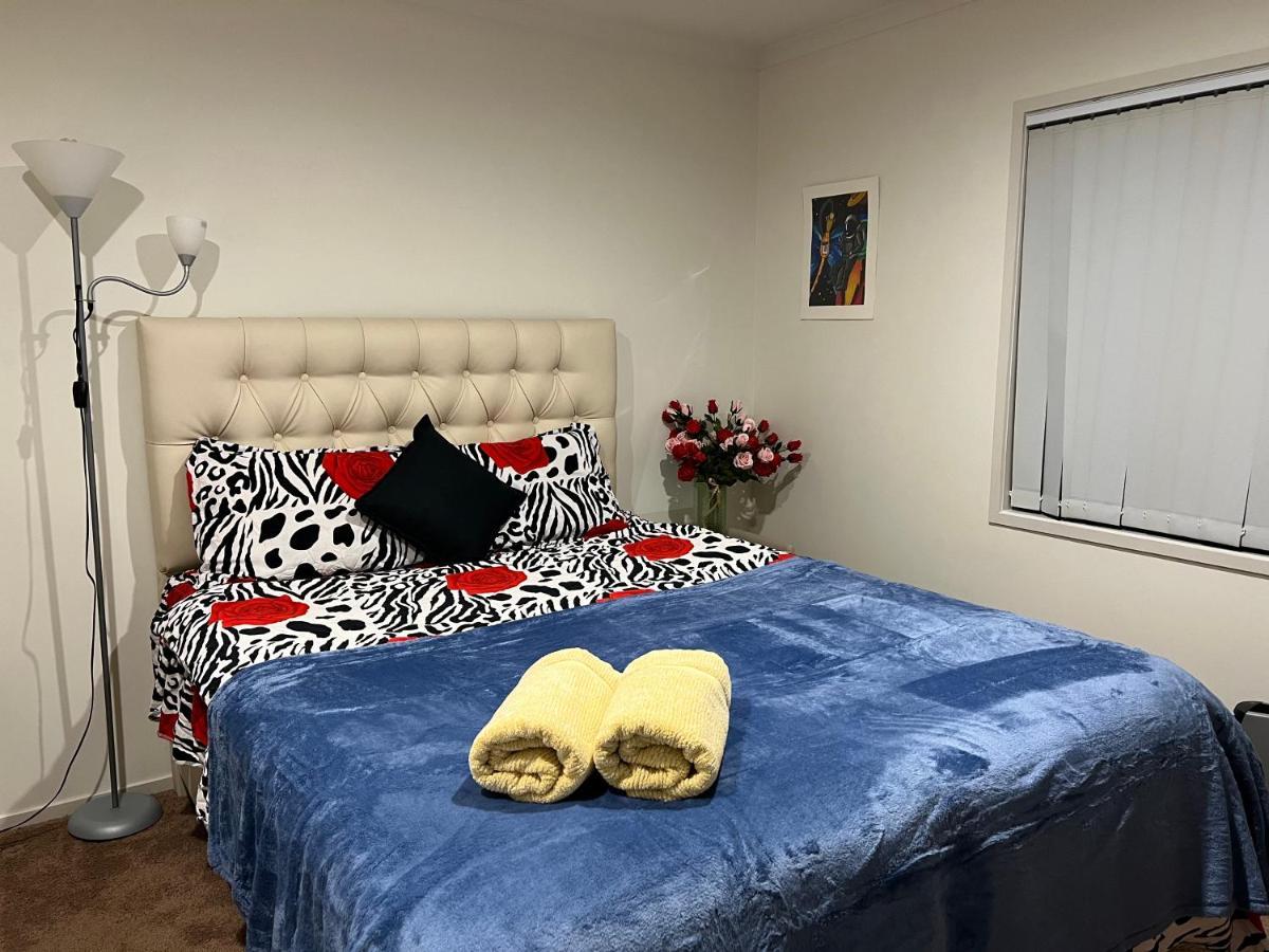 Albany Oteha Home-Bnb オークランド エクステリア 写真