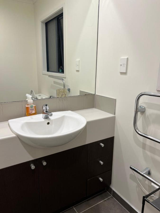 Albany Oteha Home-Bnb オークランド エクステリア 写真