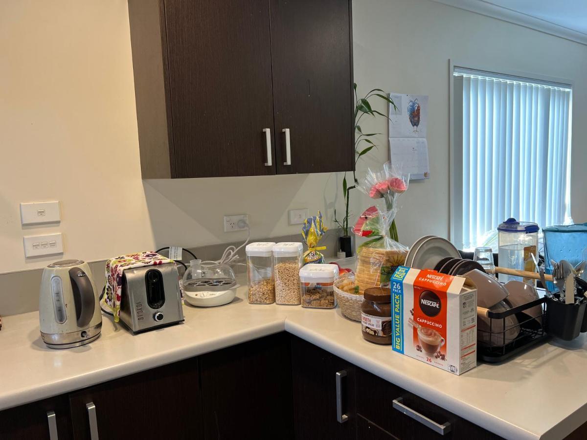 Albany Oteha Home-Bnb オークランド エクステリア 写真